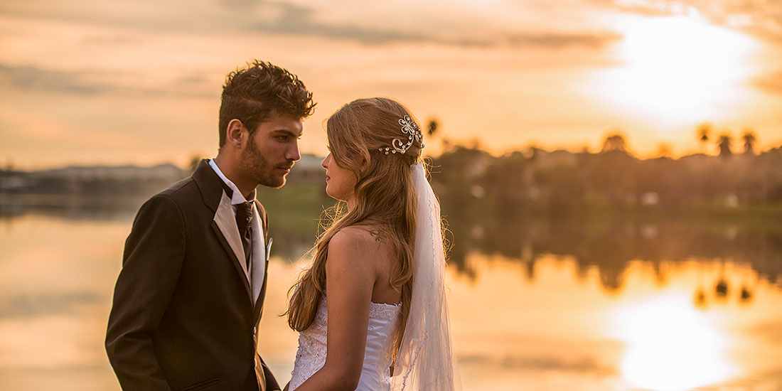 Fotografia de casamento pôr do sol casal