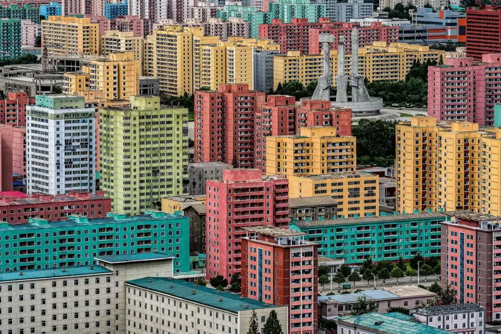 Fotografia Documental sob Vigilância: Tariq Zaidi e o Silêncio da Coreia do Norte